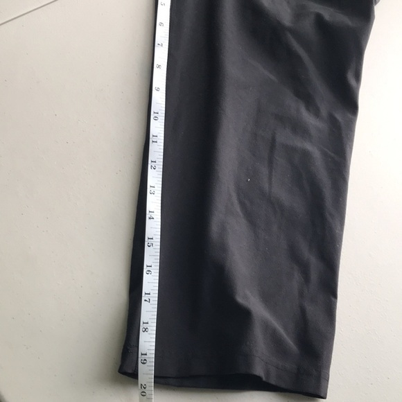 Nike Women's Legend Dri-Fit Capris, S - Picture 9 of 11